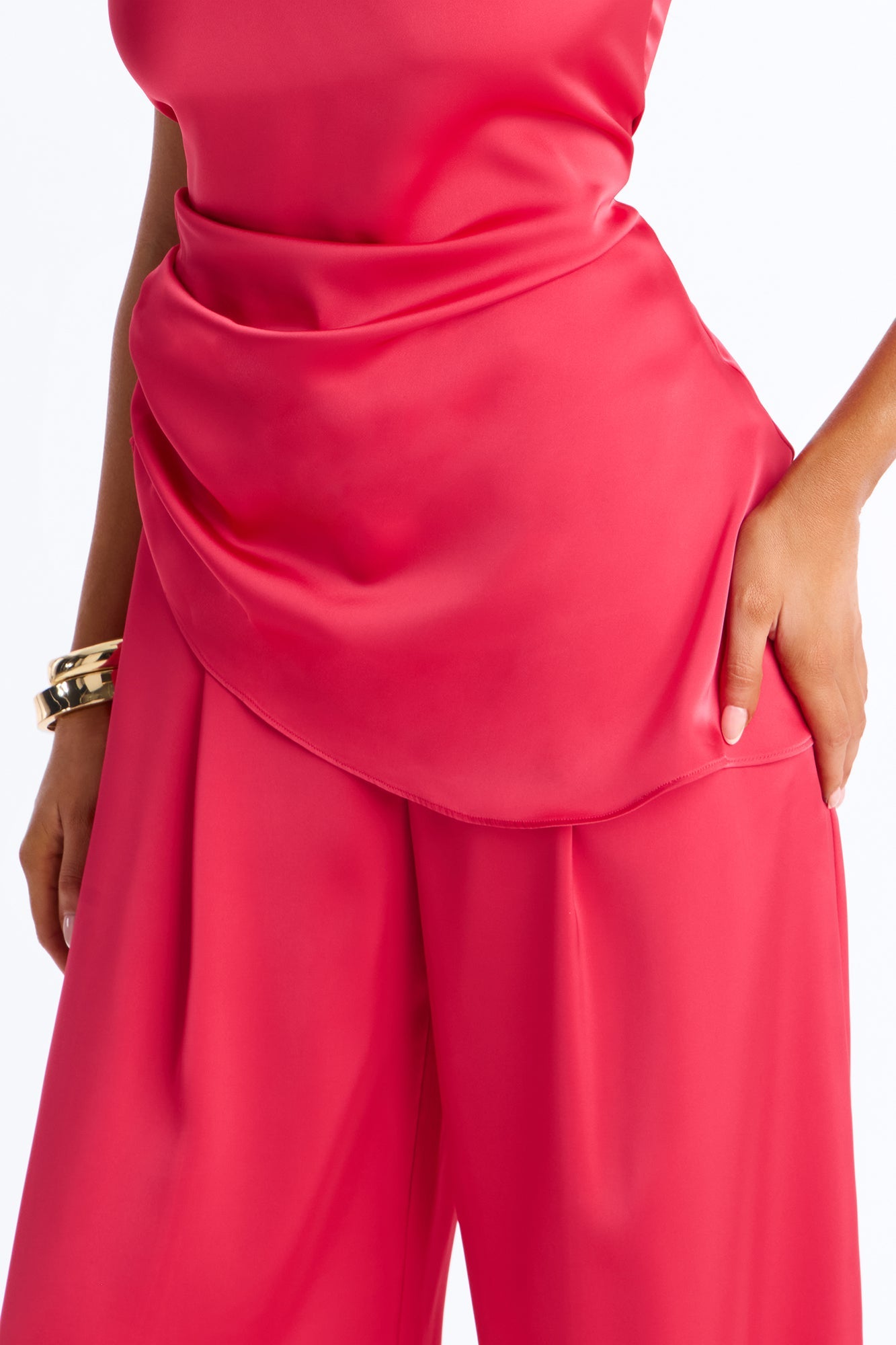 Corinna Sleeveless Satin Pant Set - Red
