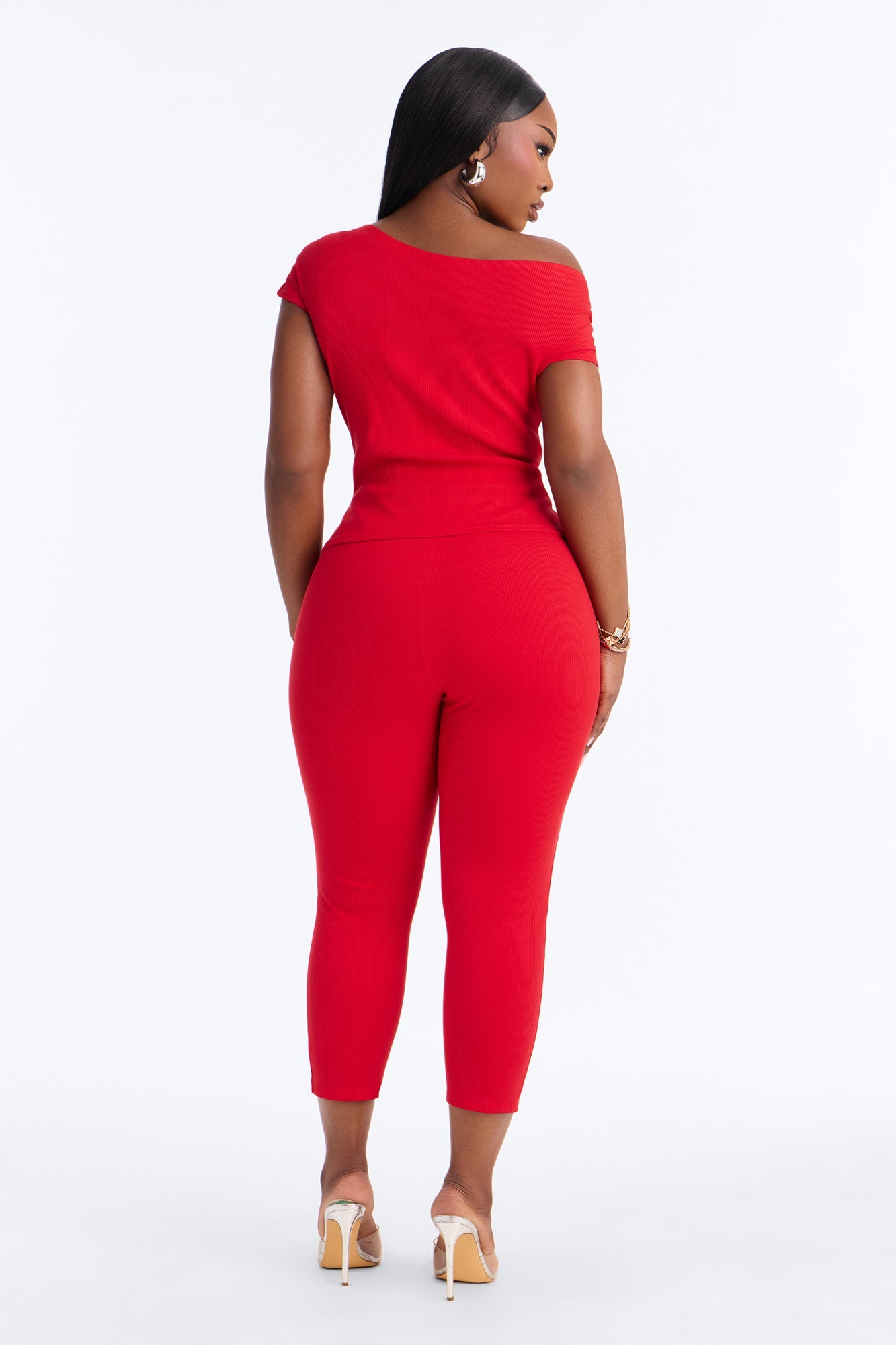 Ariella Off Shoulder Snatched Capri Set - Red