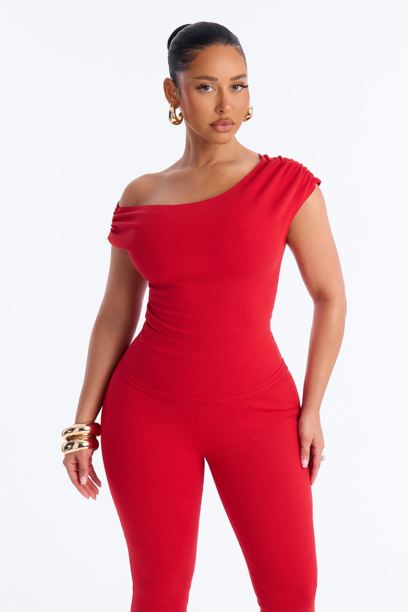 Ariella Off Shoulder Snatched Capri Set - Red