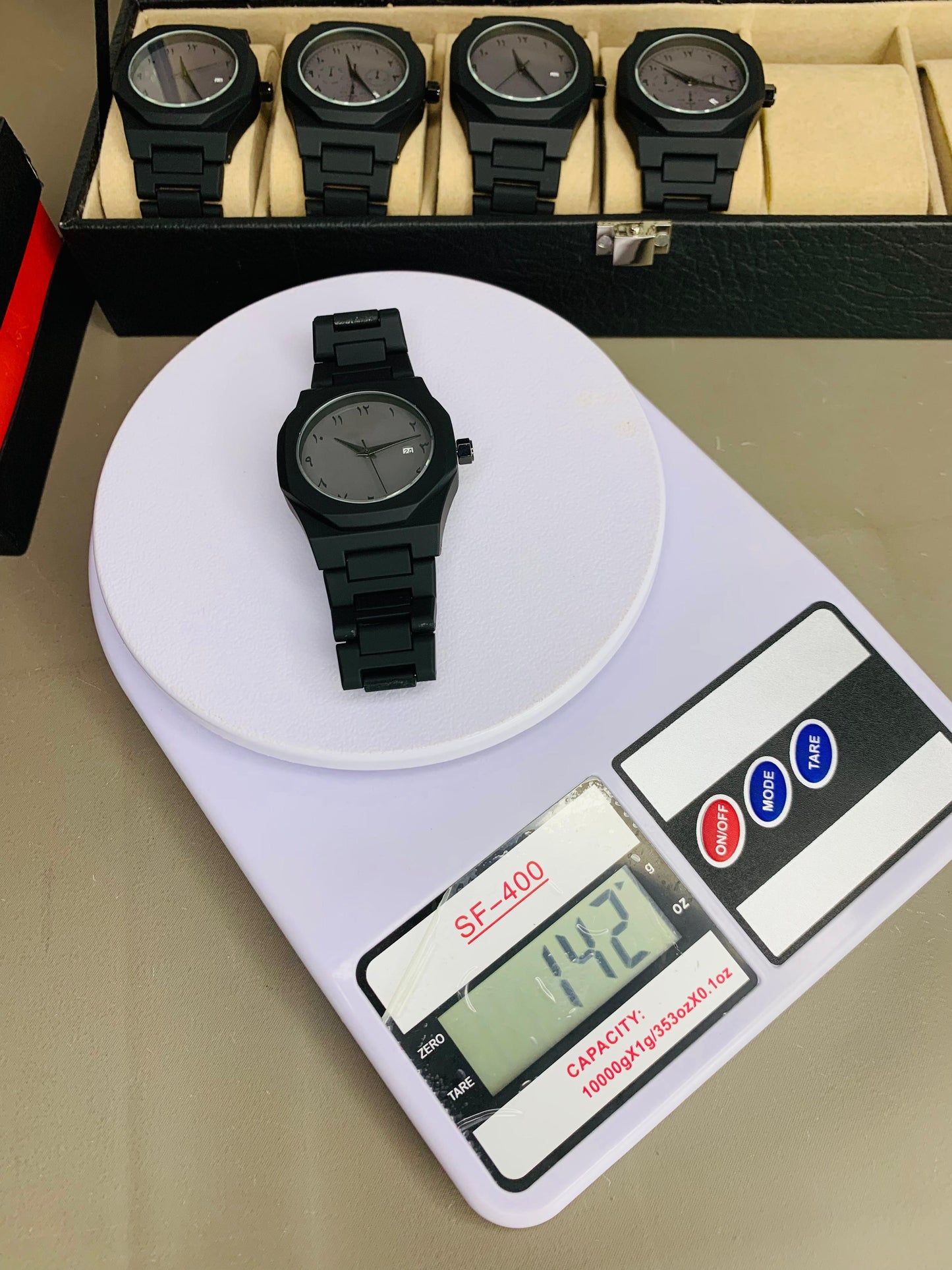 New Aura Luxury Watch – Premium with Date