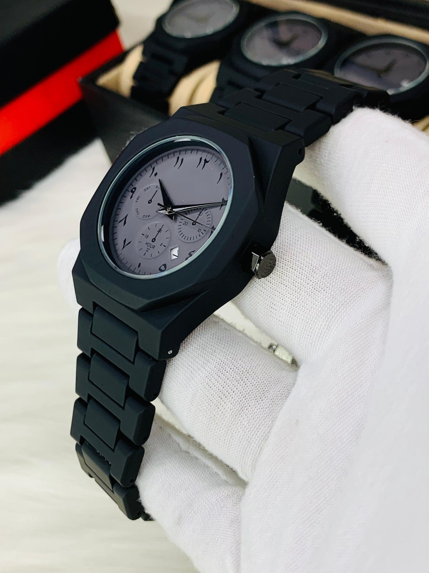 New Aura Luxury Watch – Premium with Date