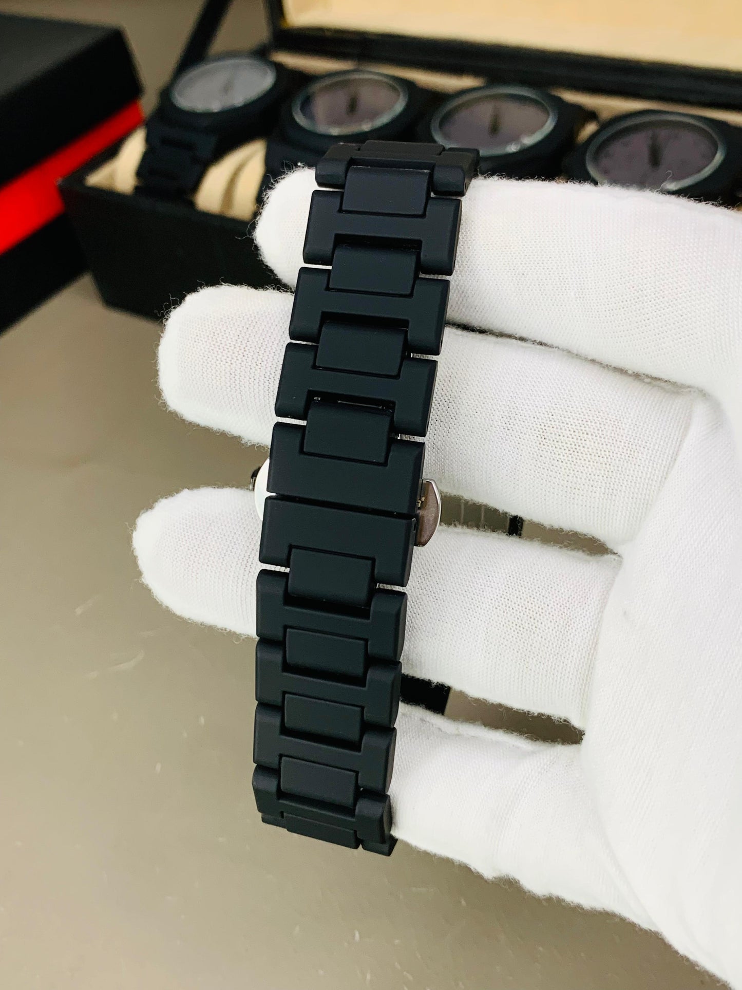 New Aura Luxury Watch – Premium with Date