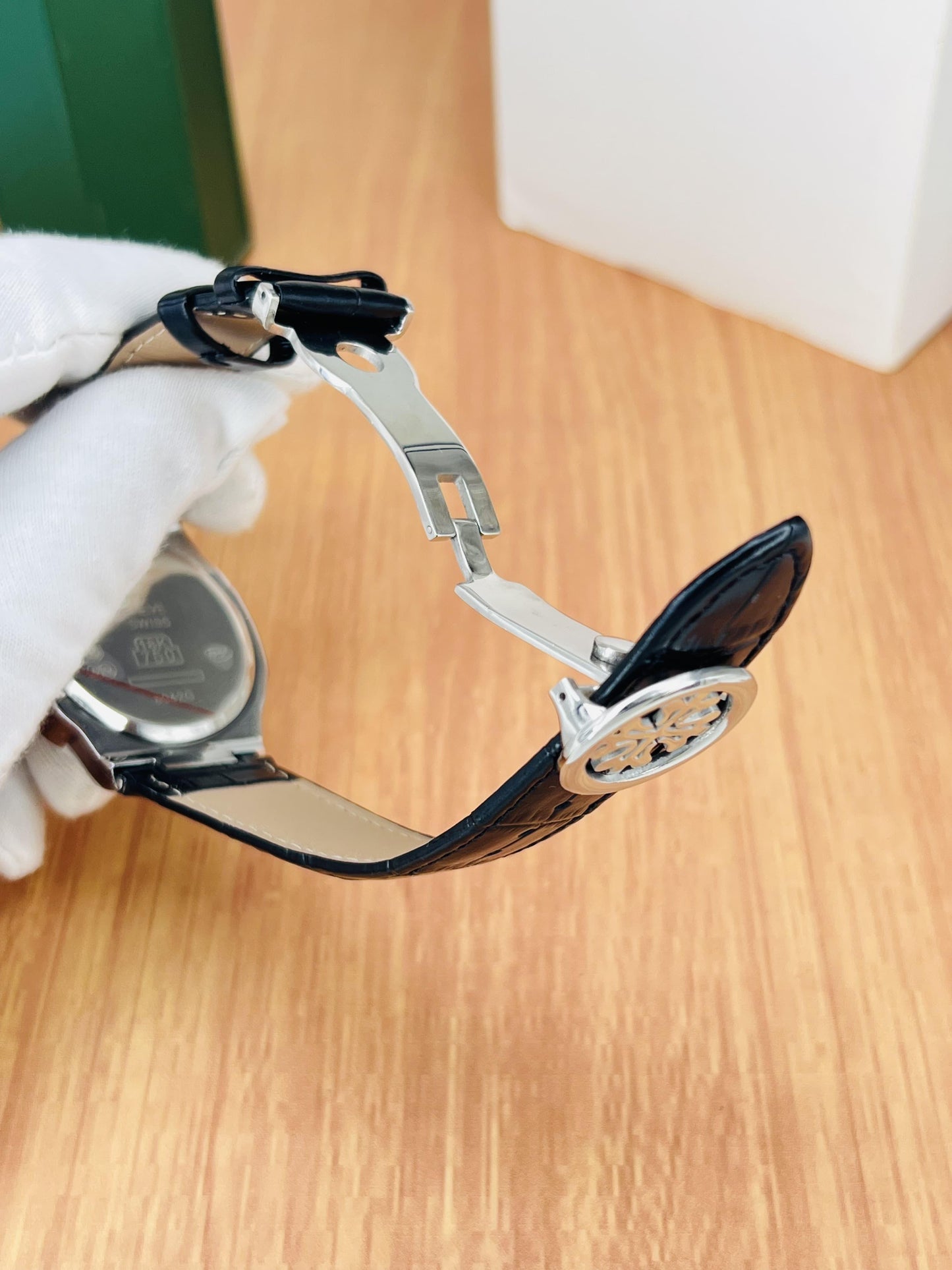 PP Leather straps (Chronograph working)